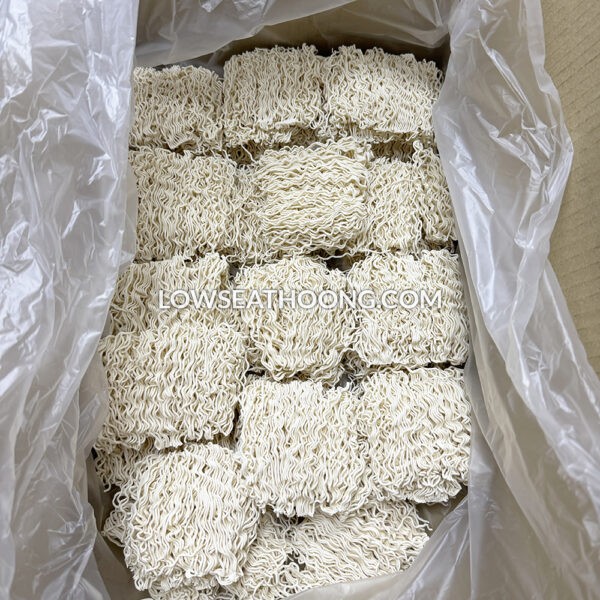 YESMI Twisty Mee - 1.8kg/ctn - Image 2